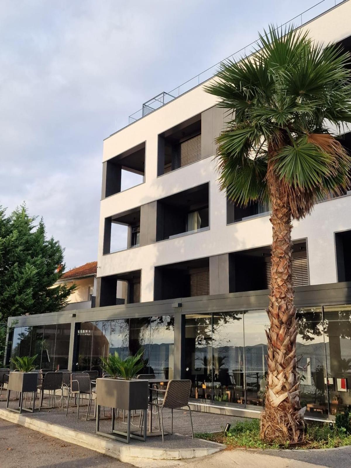 La Vista Suites ซาดาร์ ภายนอก รูปภาพ